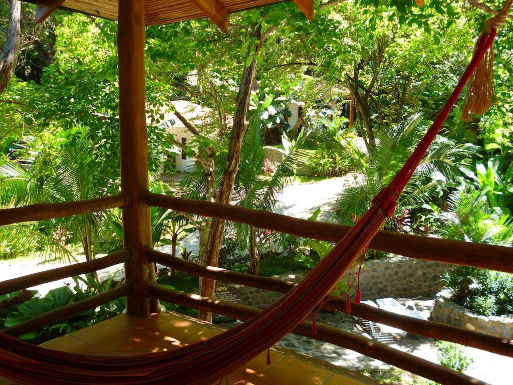 Manala Playa Santa Teresa (Puntarenas)